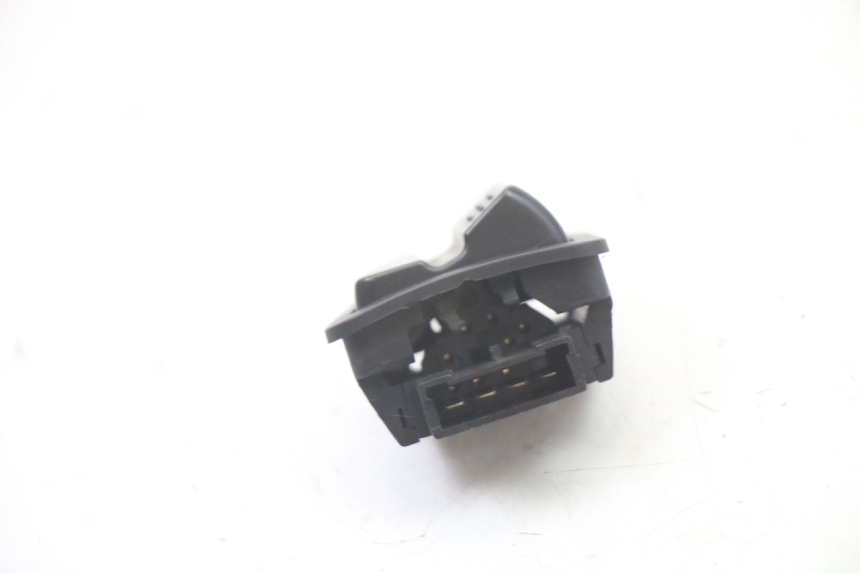 photo de LICHTSCHALTER PIAGGIO X8 125 (2004 - 2007)