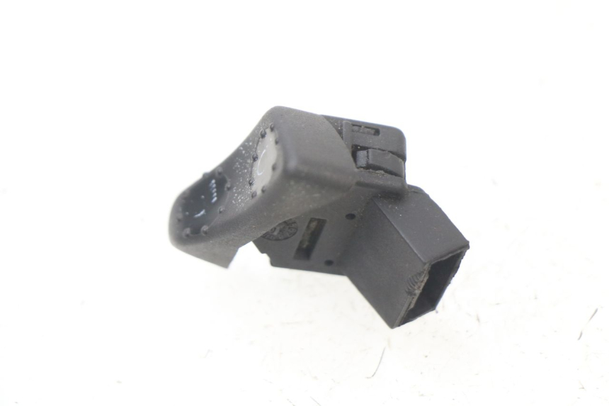 photo de LICHTSCHALTER PIAGGIO VESPA LX 2T 50 (2005 - 2013)