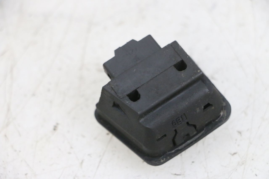 photo de LICHTSCHALTER YAMAHA XMAX X-MAX 125 (2006 - 2009) - Zoom auf Gebrauchszustand