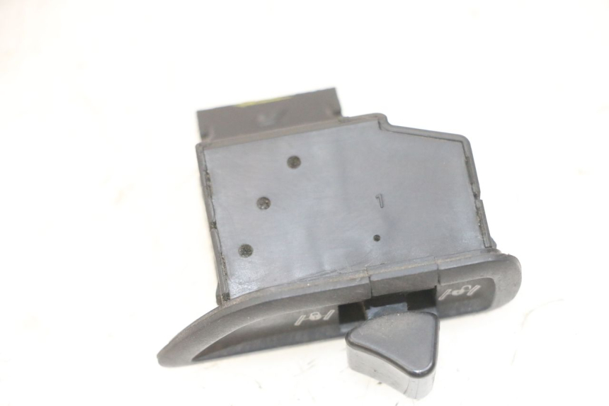 photo de SCHALTER ROLL LOCK PIAGGIO MP3 LT 300 (2010 - 2016)
