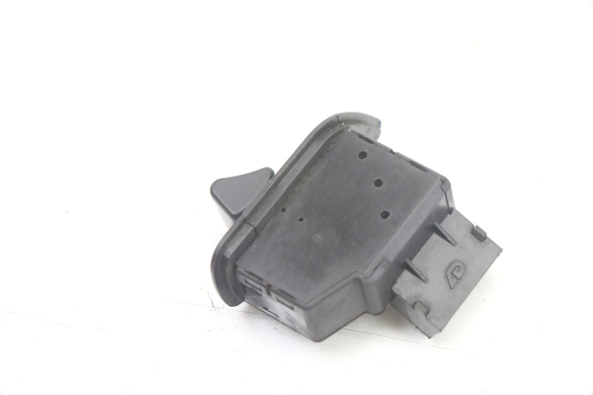 photo de SCHALTER ROLL LOCK PIAGGIO MP3 500 (2014 - 2016)