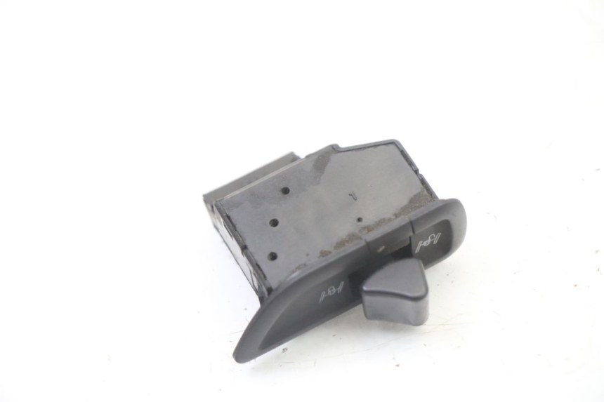 photo de SCHALTER ROLL LOCK PIAGGIO MP3 500 (2011 - 2015)