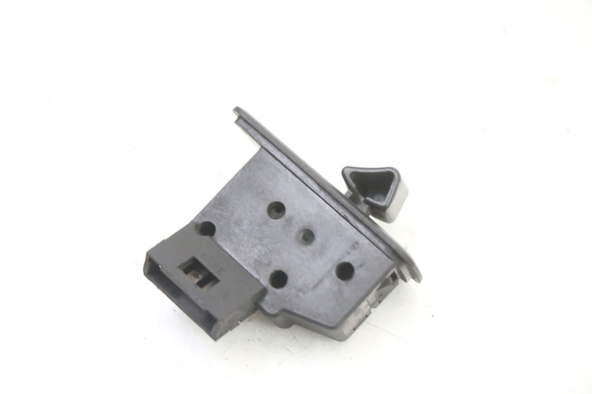 photo de SCHALTER ROLL LOCK PIAGGIO MP3 500 (2011 - 2015)