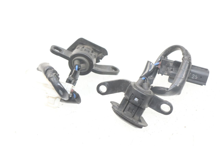 photo de SCHALTER YAMAHA YP T-MAX TMAX 530 (2017 - 2020)