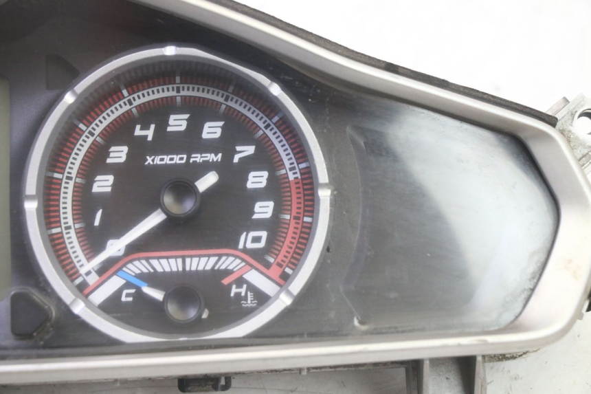 photo de TACHOMETER  QUADRO 4 4D 350 (2015 - 2018)