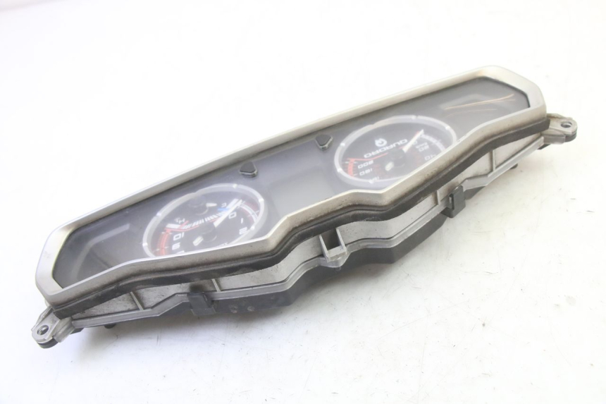 photo de TACHOMETER  QUADRO 4 4D 350 (2015 - 2018)