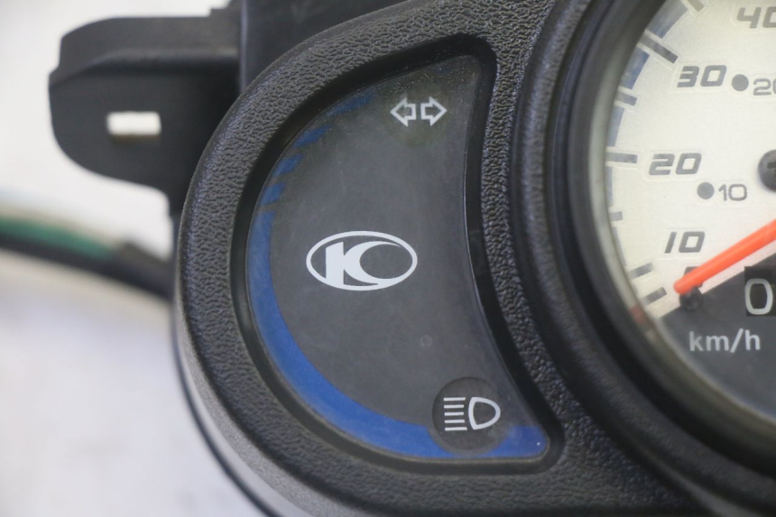 photo de TACHOMETER KYMCO AGILITY 4T 50 (2018 - 2022) - Zoom auf Gebrauchszustand