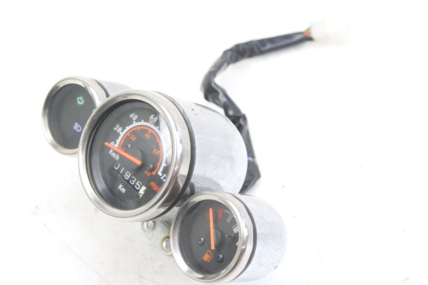 photo de TACHOMETER WILDLANDER BISCUIT 125 (2004 - 2010)
