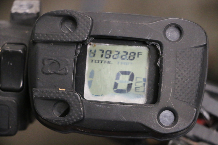 photo de TACHOMETER  MBK BOOSTER SPIRIT NAKED 50 (2004 - 2017) - Zoom auf Gebrauchszustand