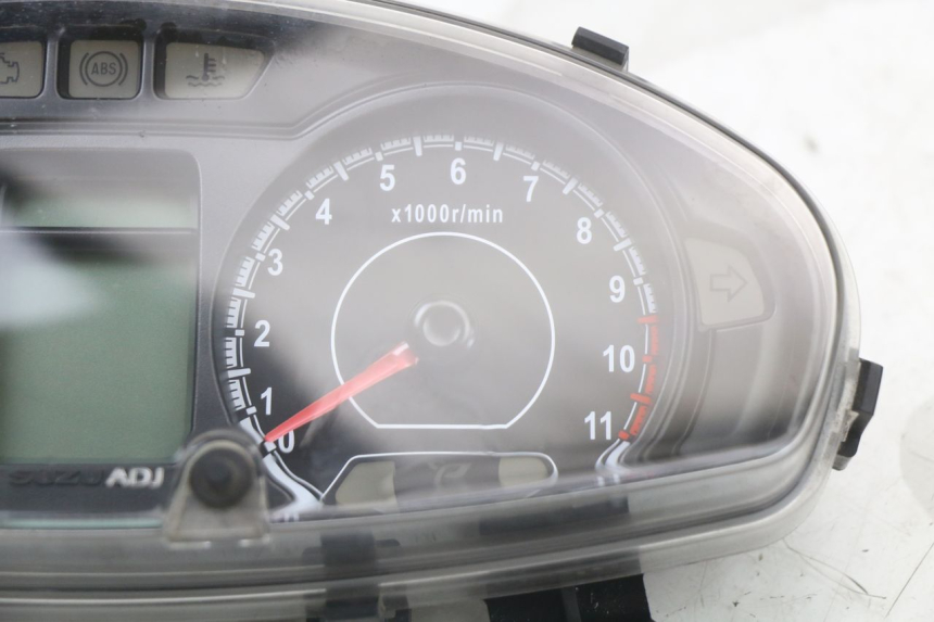 photo de TACHOMETER  SUZUKI BURGMAN 125 (2018 - 2021)