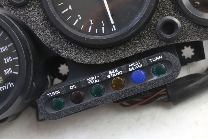photo de TACHOMETER  HONDA CBR RR FIREBLADE 900 (1992 - 1994)