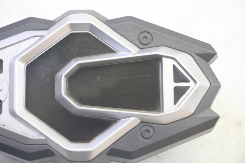 photo de TACHOMETER SYM CROX 4T 50 (2016 - 2023) - Technische Nahaufnahme