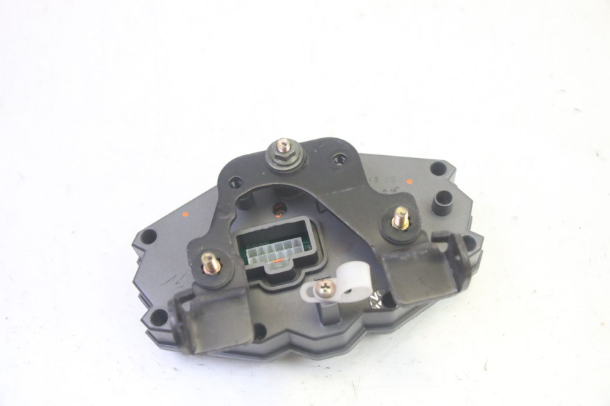 photo de TACHOMETER SYM CROX 4T 50 (2016 - 2023) - Oberflächenzustand und Material