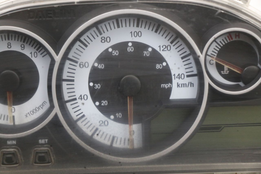 photo de TACHOMETER DAELIM S3 125 (2010 - 2017)