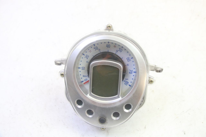 photo de TACHOMETER PEUGEOT DJANGO 4T 50 (2014 - 2019) - Hauptansicht