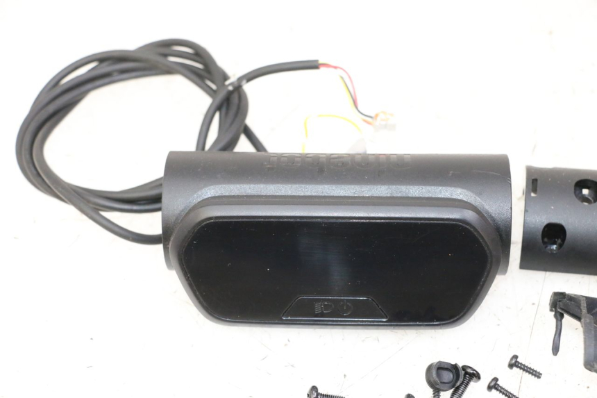photo de TACHO SEGWAY NINEBOT E2 1