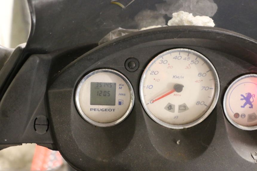 photo de TACHOMETER PEUGEOT ELYSTAR 50 (2002 - 2014)