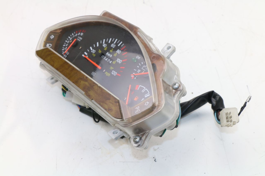 photo de TACHOMETER  FALCONBIKE F-125 125 (2007 - 2012)