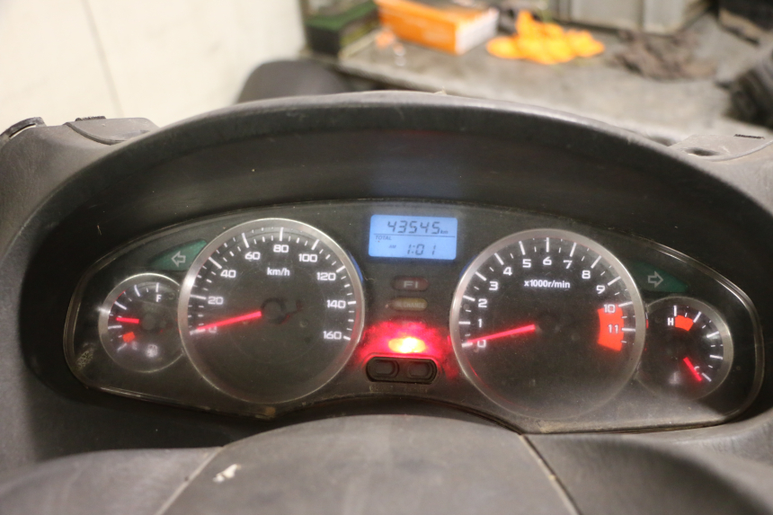 photo de TACHOMETER HONDA FES S-WING SWING ABS 125 (2007 - 2015)