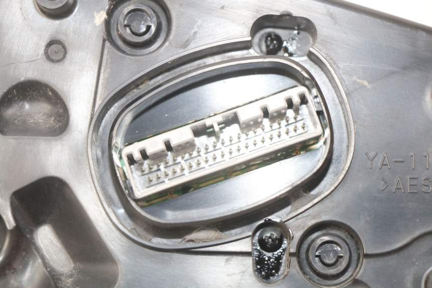 photo de TACHOMETER YAMAHA FJR ABS 1300 (2016 - 2020)
