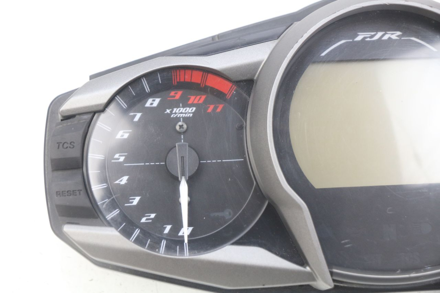 photo de TACHOMETER YAMAHA FJR ABS 1300 (2016 - 2020)