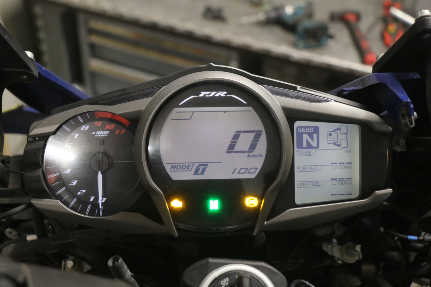 photo de TACHOMETER YAMAHA FJR ABS 1300 (2016 - 2020)