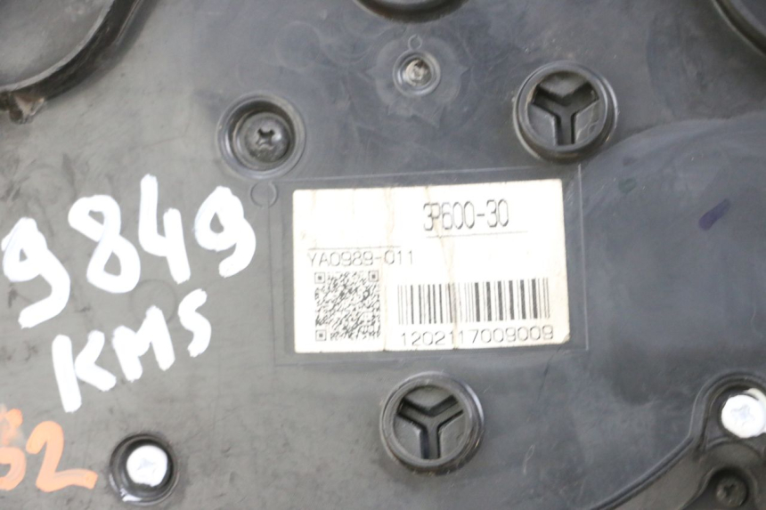 photo de TACHOMETER YAMAHA FJR ABS 1300 (2006 - 2012) - Alternative Perspektive