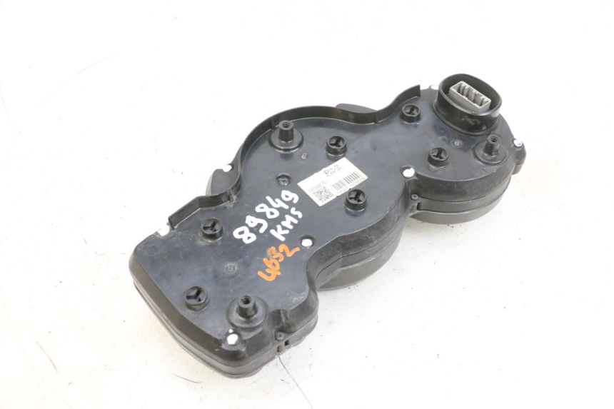 photo de TACHOMETER YAMAHA FJR ABS 1300 (2006 - 2012) - Details der Befestigungspunkte