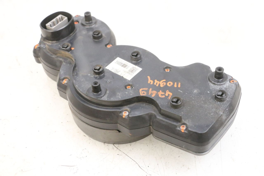 photo de TACHOMETER YAMAHA FJR ABS 1300 (2006 - 2012) - Technische Nahaufnahme