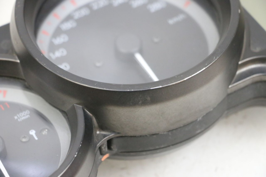 photo de TACHOMETER YAMAHA FJR ABS 1300 (2006 - 2012) - Gesamtansicht des Produkts