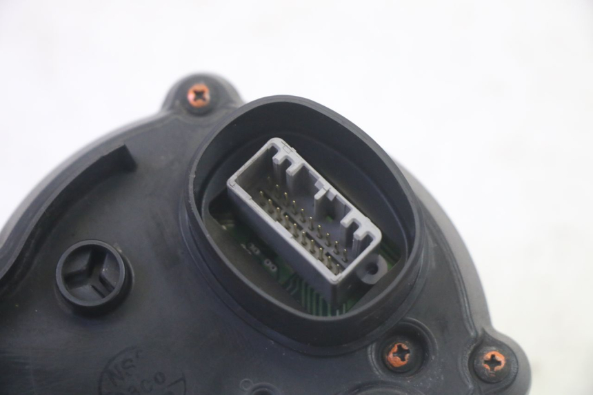 photo de TACHOMETER YAMAHA FJR ABS 1300 (2006 - 2012) - Weitere Ansicht des Artikels