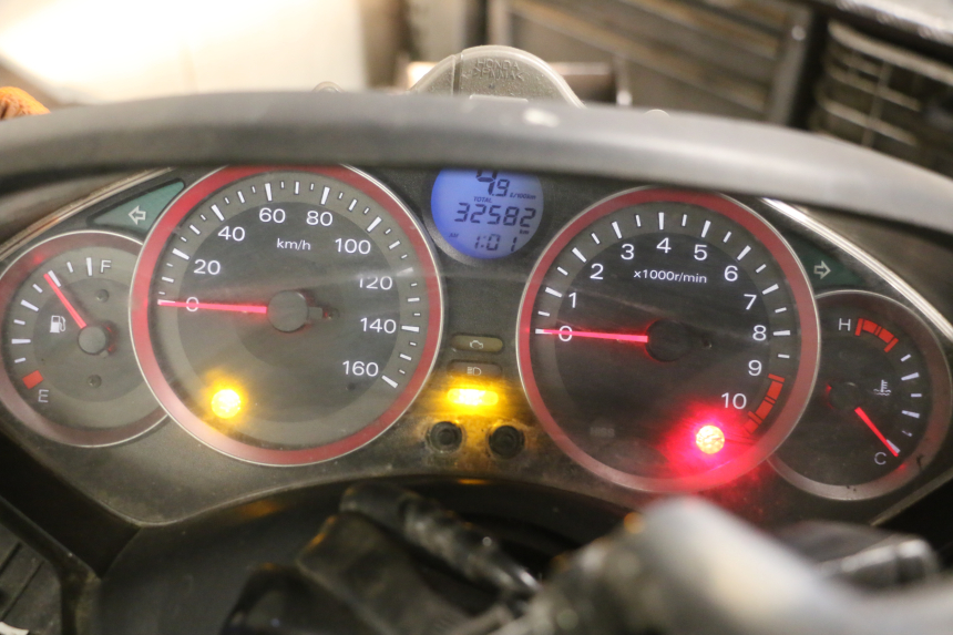 photo de TACHOMETER  HONDA FORZA ABS 300 (2013 - 2019)