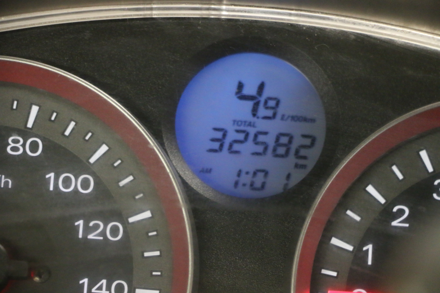 photo de TACHOMETER  HONDA FORZA ABS 300 (2013 - 2019)