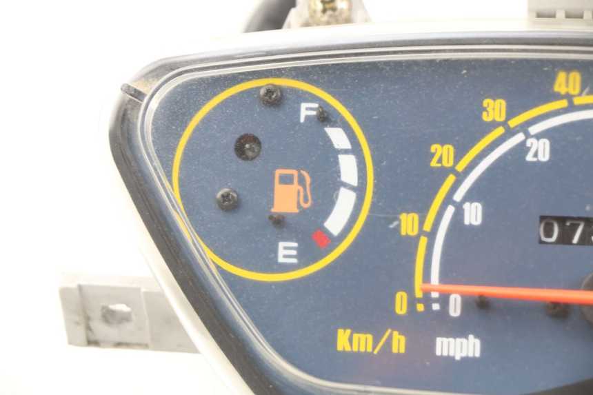 photo de TACHOMETER  FYM STRADA 50 (2007 - 2014)