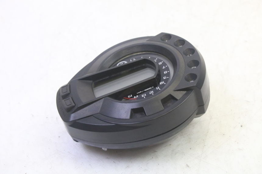 photo de TACHOMETER  YAMAHA FZ6 N FAZER 600 (2004 - 2006)