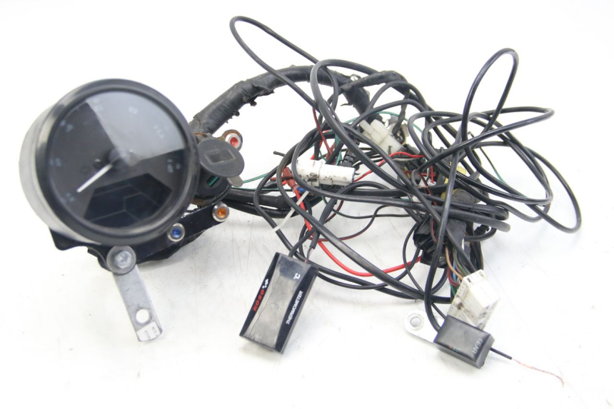 photo de TACHOMETER  YAMAHA FZS FAZER 600 (2001 - 2003)