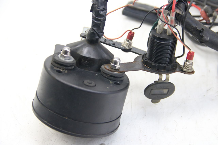 photo de TACHOMETER  YAMAHA FZS FAZER 600 (2001 - 2003)