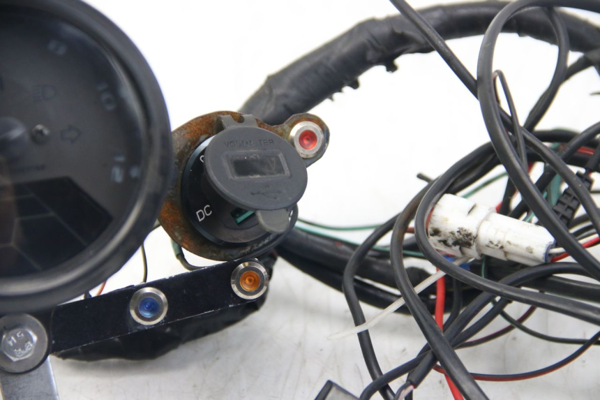 photo de TACHOMETER  YAMAHA FZS FAZER 600 (2001 - 2003)