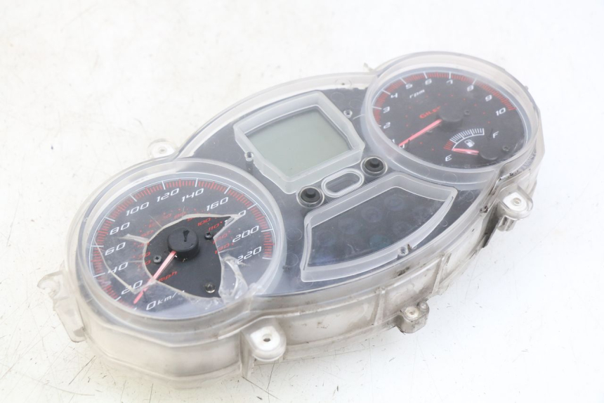 photo de TACHOMETER GILERA GP 800 (2007 - 2013)