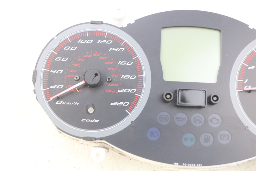 photo de TACHOMETER GILERA GP 800 (2007 - 2013)