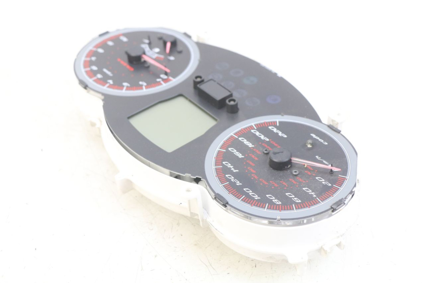 photo de TACHOMETER GILERA GP 800 (2007 - 2013)