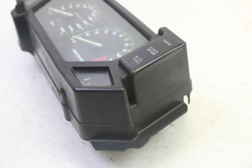 photo de TACHOMETER  KAWASAKI GPX R WARBIRD 600 (1988 - 1993) - Weitere Ansicht des Artikels