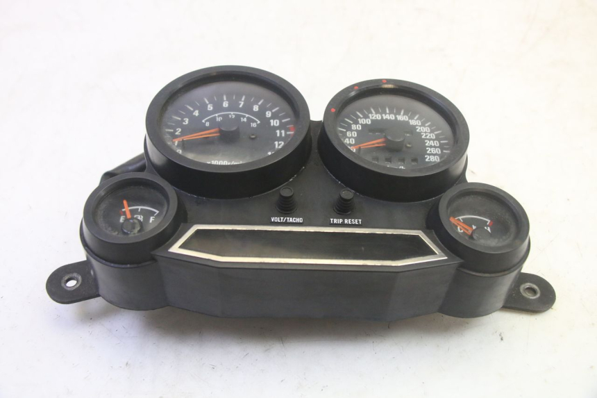photo de TACHOMETER  KAWASAKI GPZ RX 1000 (1986 - 1988) - Details der Befestigungspunkte