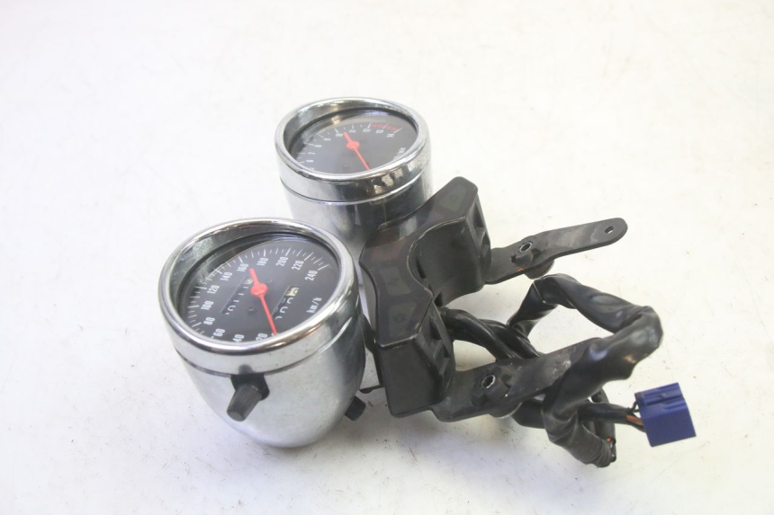 photo de TACHOMETER  SUZUKI GSF N BANDIT 600 (1996 - 1999) - Gesamtansicht des Produkts