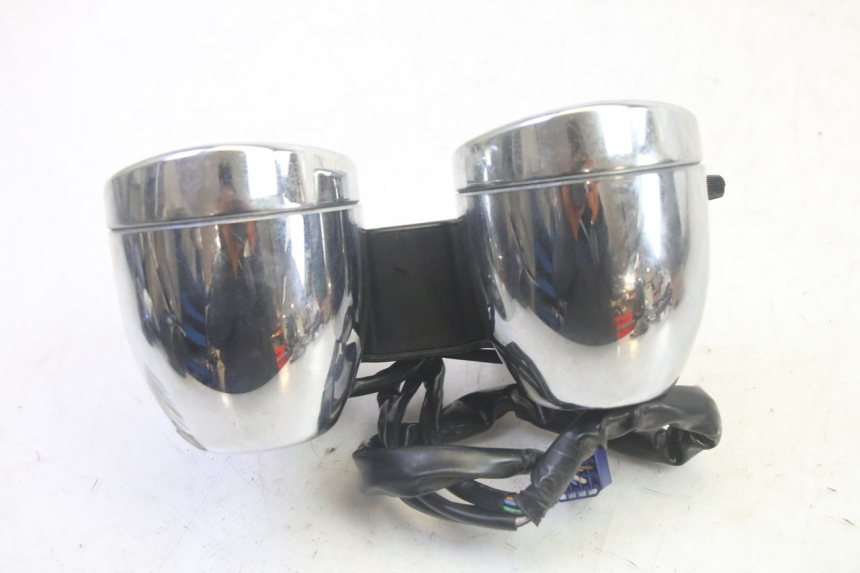 photo de TACHOMETER  SUZUKI GSF N BANDIT 600 (1996 - 1999) - Details der Befestigungspunkte