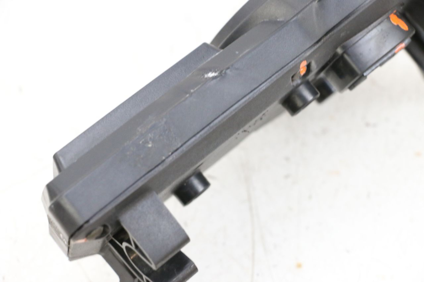 photo de TACHOMETER  SUZUKI GSXR GSX-R 1000 (2003 - 2004) - Alternative Perspektive