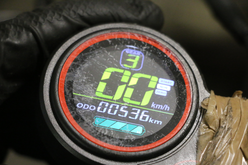 photo de TACHOMETER  HITWAY H5 1