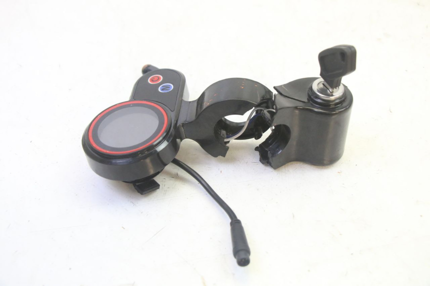 photo de TACHOMETER  HITWAY H5 1