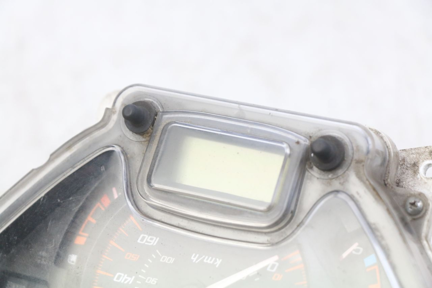 photo de TACHOMETER HONDA FES PANTHEON 125 (2003 - 2007)