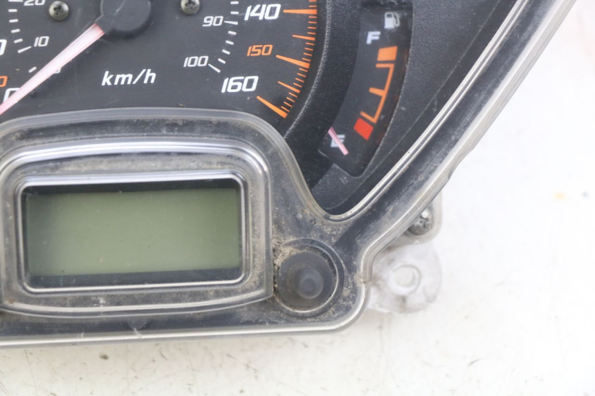 photo de TACHOMETER HONDA FES PANTHEON 125 (2003 - 2007)